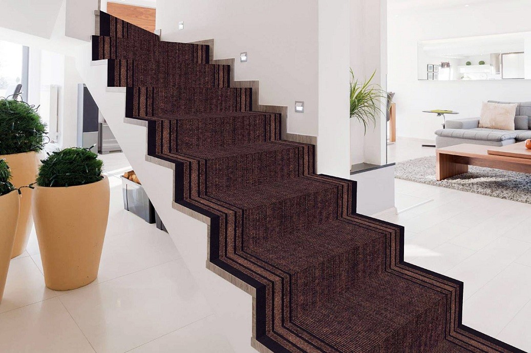 Какое ковровое покрытие подойдет для лестницы?