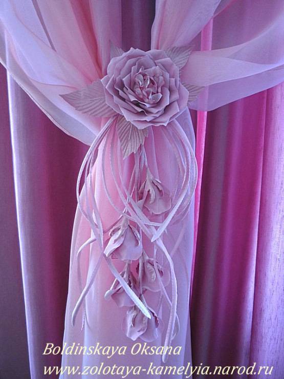 Как сделать из ткани цветы: украшения для платья и штор своими руками из вуали, атласа, велюра и других материалов