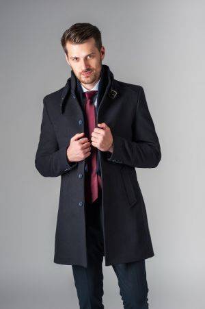 Популярные фасоны мужских пальто 2020