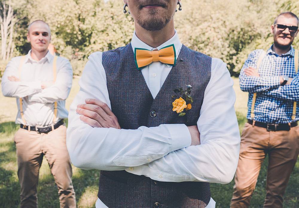 Как одеться на свадьбу мужчине: идеи стильного образа