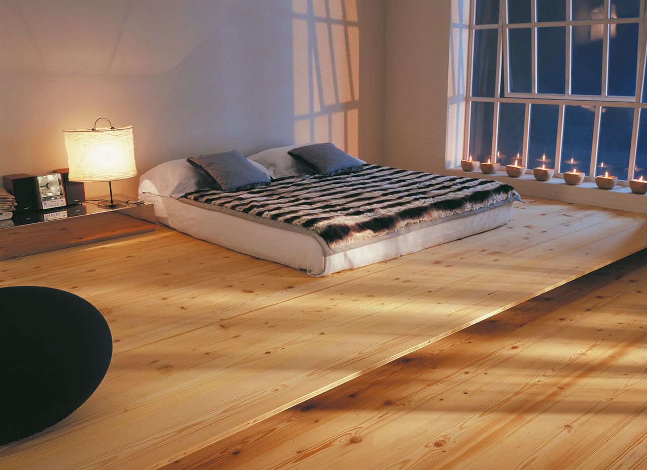 Полезно ли спать на полу без матраса