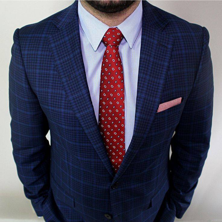 Стильные сочетания галстука с костюмом