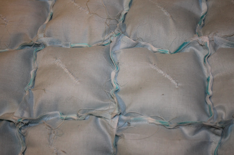 Как сшить детское одеяло своими руками в детскую кроватку: техники пошива, какую ткань выбрать, из синтепона