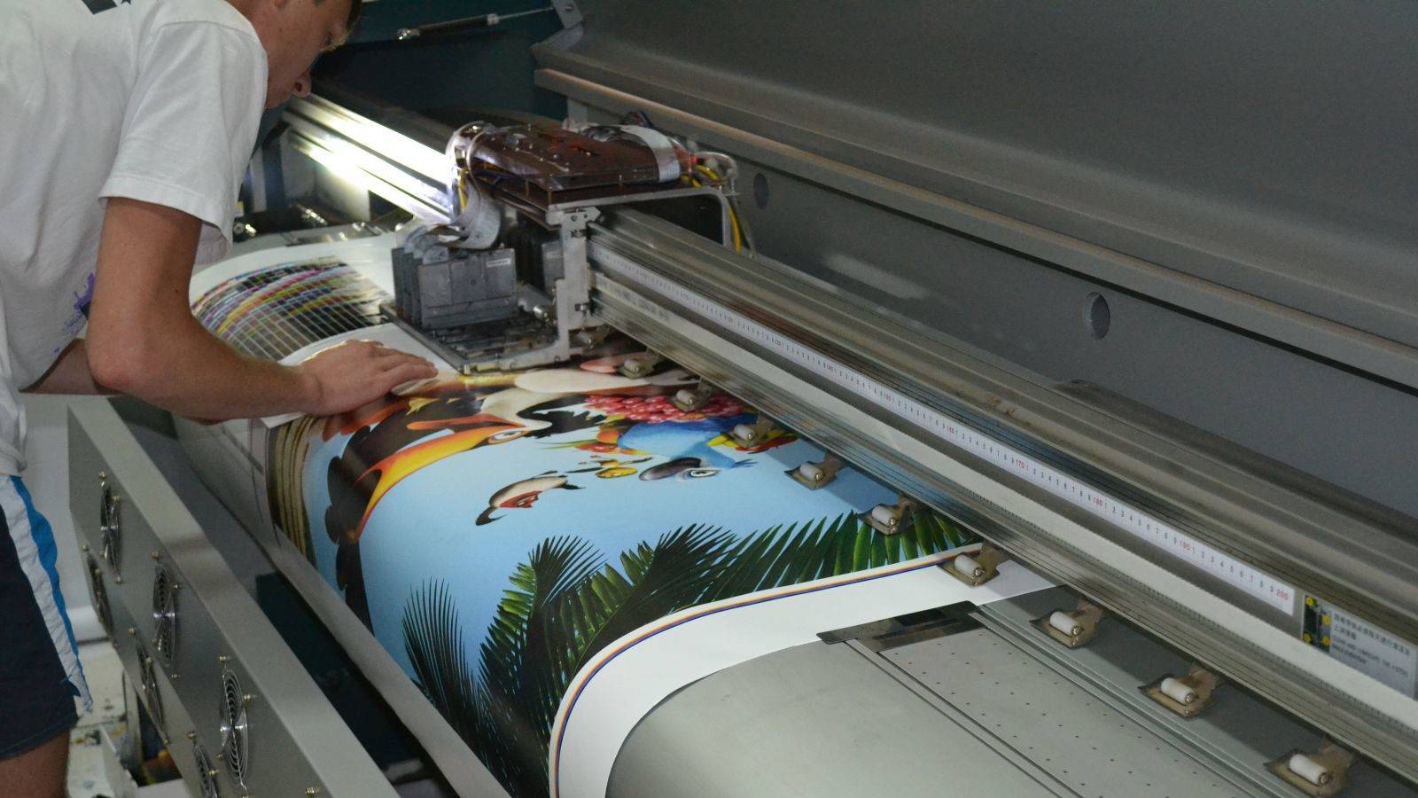 Какая печать на одежде лучше – поможем выбрать правильную технологию нанесения изображений