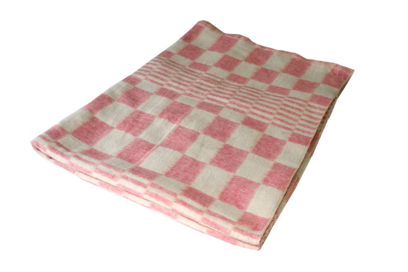 Байковые одеяла: из чего сделаны, состав, плотность. байковое одеяло: что это такое, как выглядит, плюсы и минусы, размеры