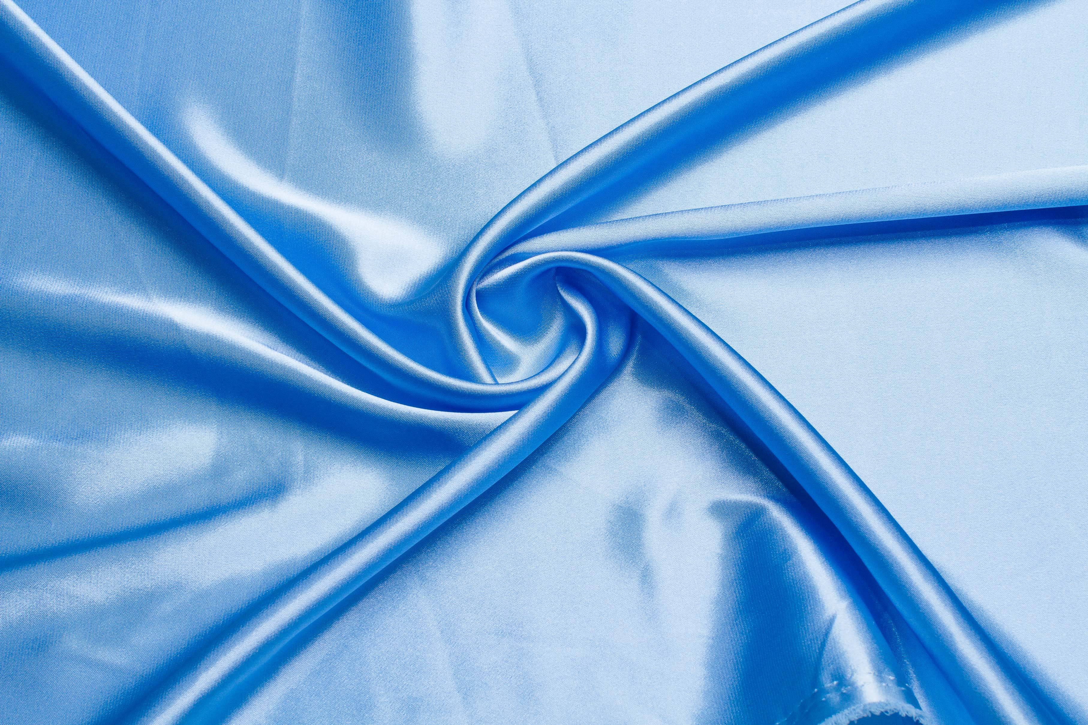 Синтетический материал нейлон, все за и против при выборе ткани nylon