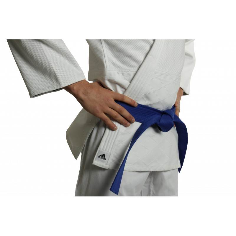 Как завязать пояс самбо: схема завязывания пояса для самбовки, советы как правильно завязать пояс на кимоно для самбо | категория статей на тему пояс