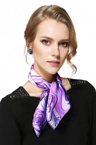 Как завязать шейный платок: стильные решения