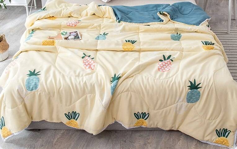 Лучшие облегченные одеяла для сна: с каким наполнителем покупать и как лучше выбрать, виды, рейтинг самых хороших, мягких моделей — товарика