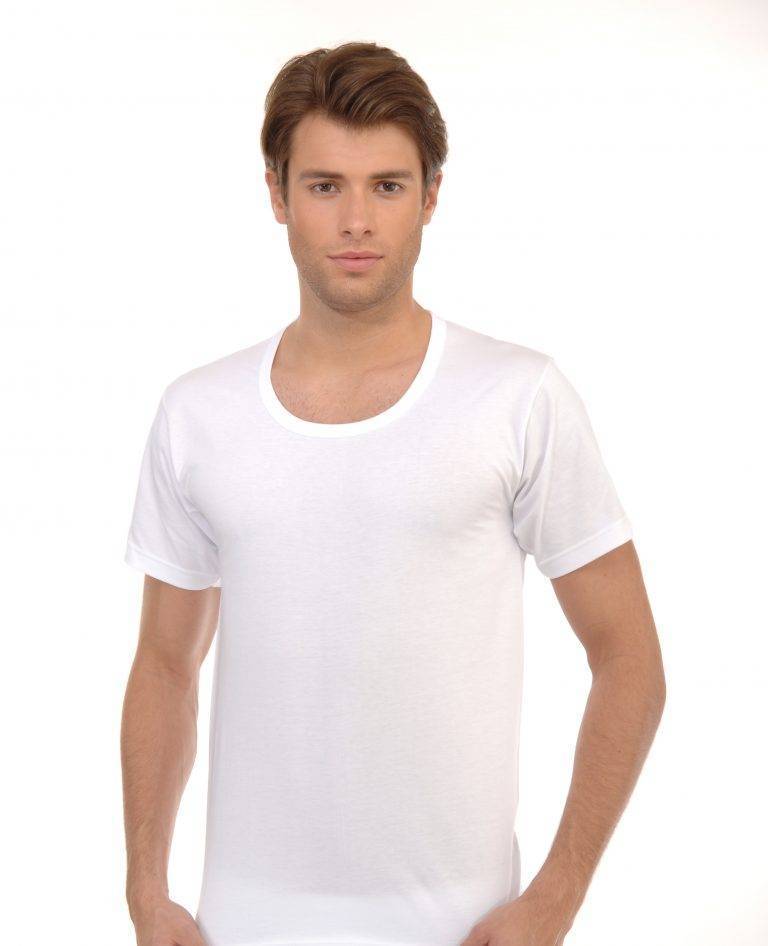С чем носить белую футболку?