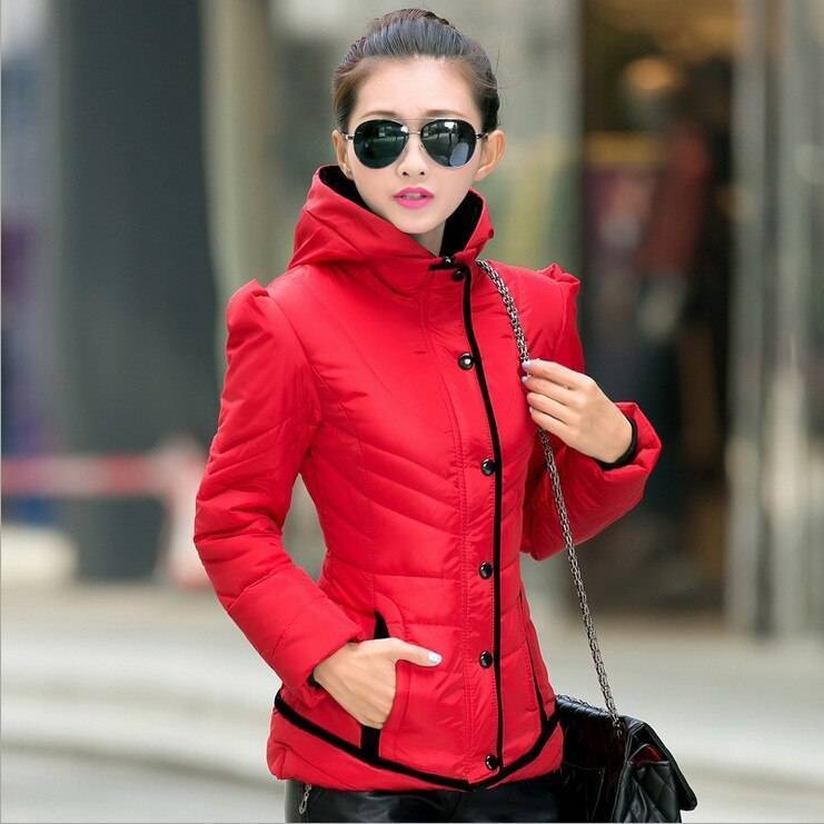 Лучшие женские куртки на зиму в 2021 году