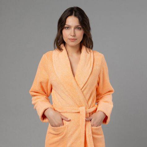 Из какой ткани лучше выбрать домашний халат для женщин?