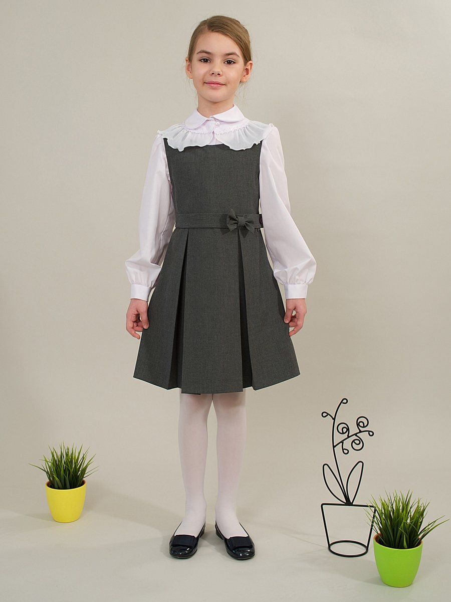 Школьные платья для девочек 2022 (фото): фасоны, модели с фартуком, цвета