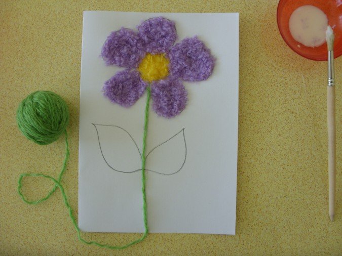 Цветы из ниток своими руками: мастер-класс, делаем на картоне для детей