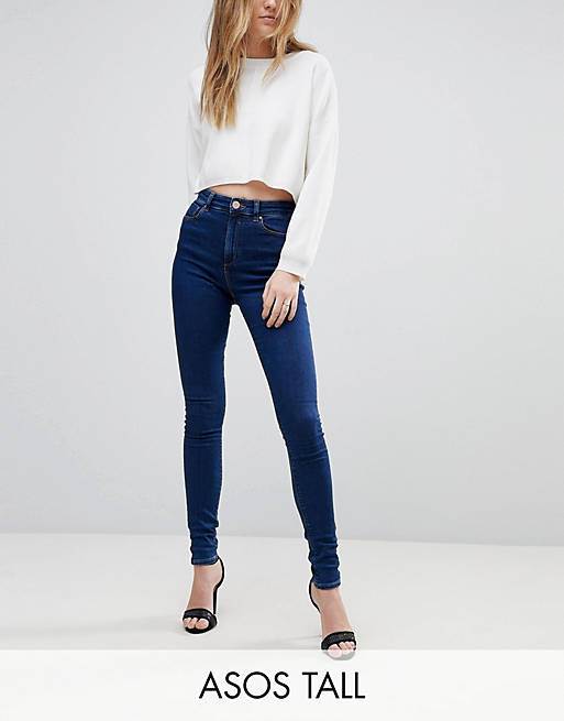 Красивые модели джинсов с высокой талией и подбор образов, кому идут и с чем носить такие луки
