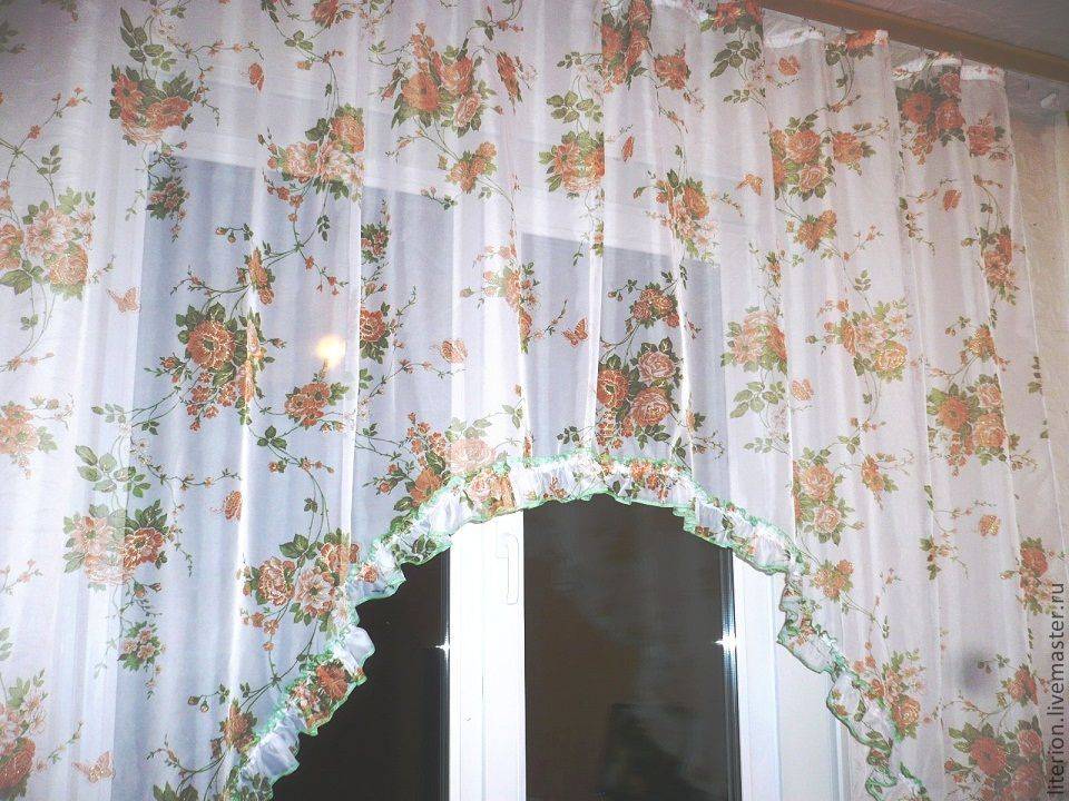 Красивые шторы из вуали в интерьере