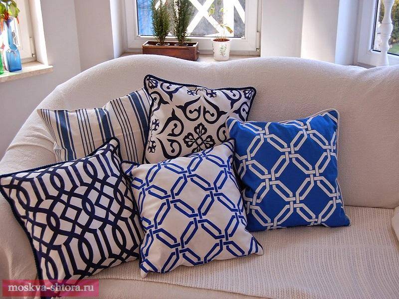 Как выбрать декоративную подушку?