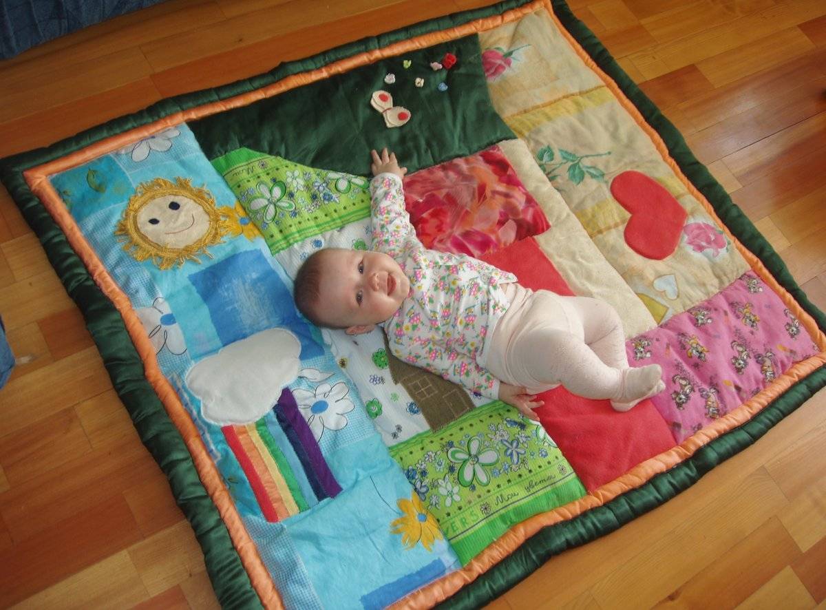 Детские развивающие коврики своими руками :: syl.ru