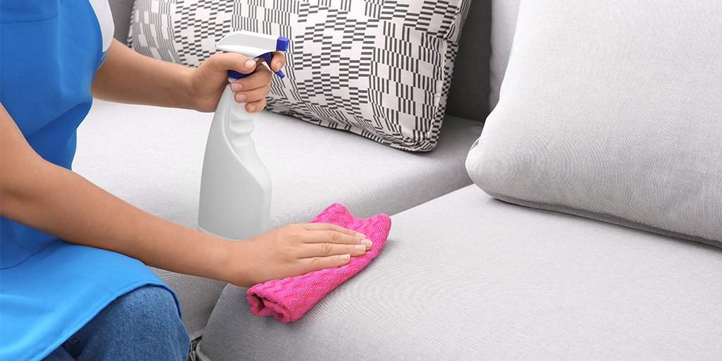 12 способов как убрать запах с дивана: как вывести, чем убрать запах сырости и домашних животных