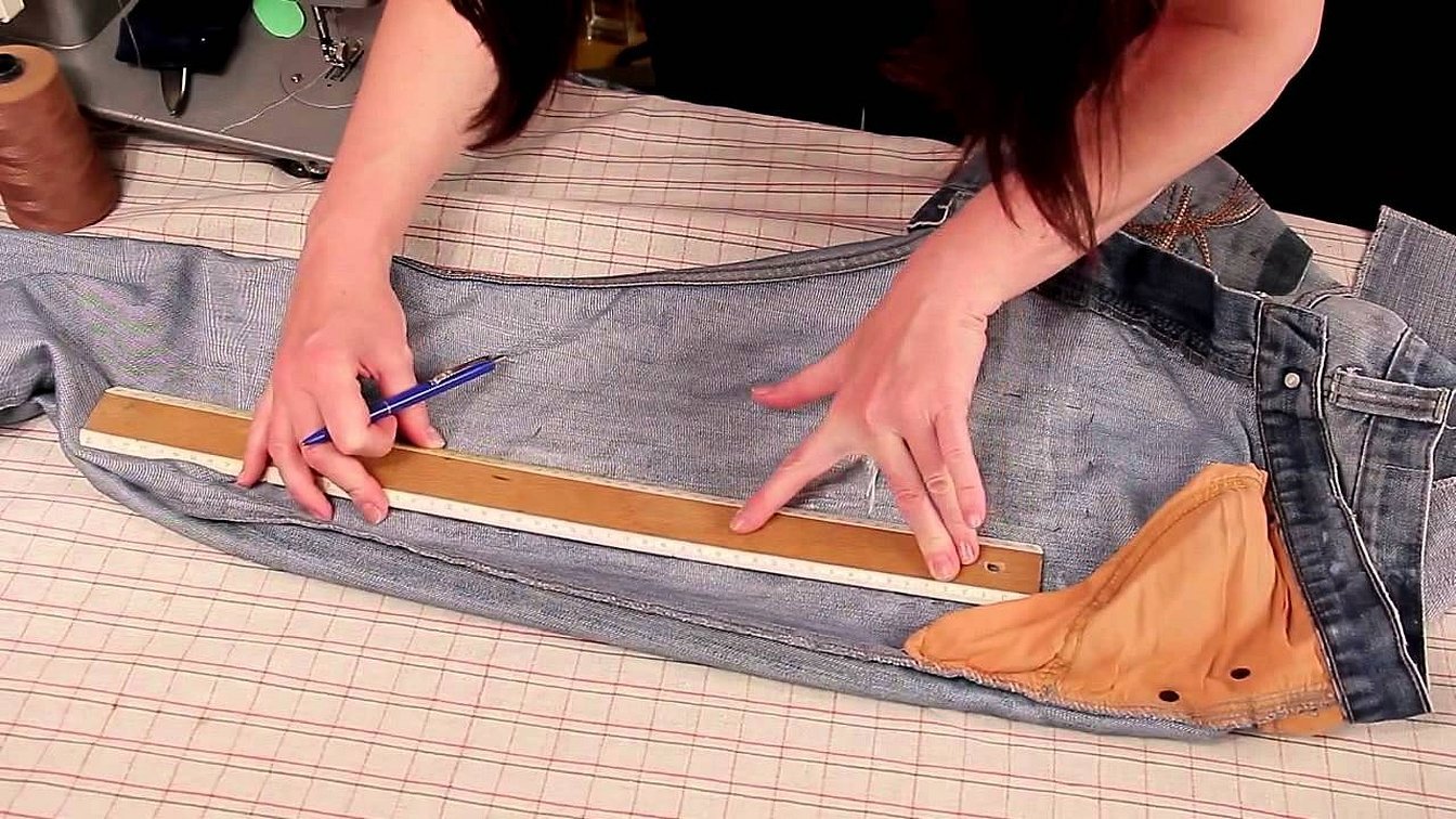 Как ушить джинсы в домашних услвоиях - лайфхак от валентайн