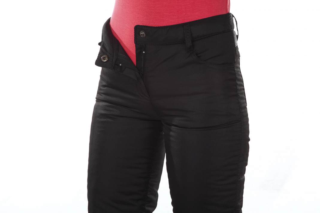 Популярные модели женских утепленных брюк на зиму, бренды и стильные образы