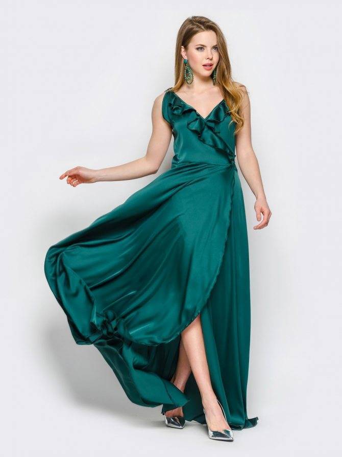 Красивые модели и фасоны шелковых платьев, с чем носить и обзор модных луков