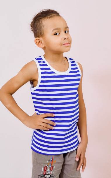 Как определить размер одежды мальчика по росту и весу: разбираемся в детских размерах.