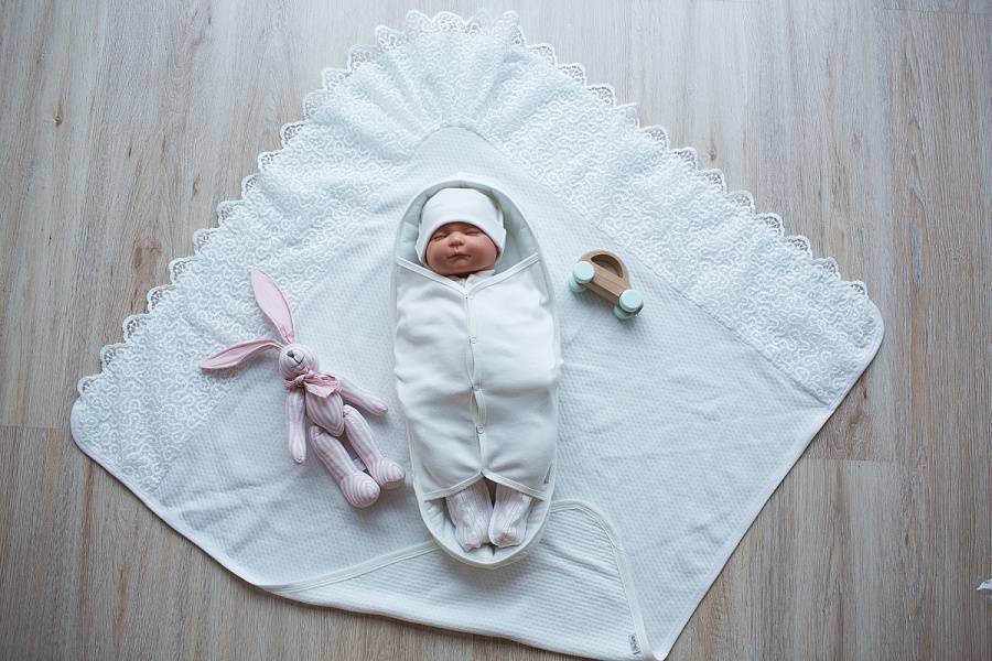 Одеяло на выписку - плед для новорожденного, детский плюшевый, размер вязаного, флисовый пледик для фотосессии своими руками