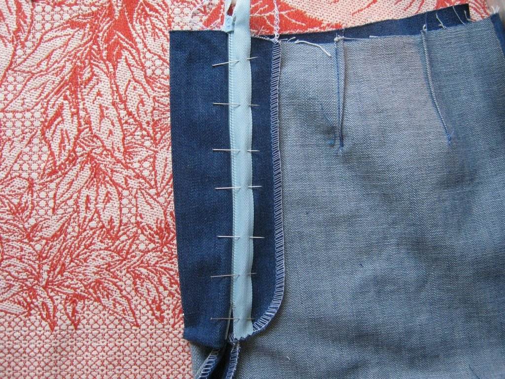 Как вшивать молнию в брюки: пошаговая инструкция