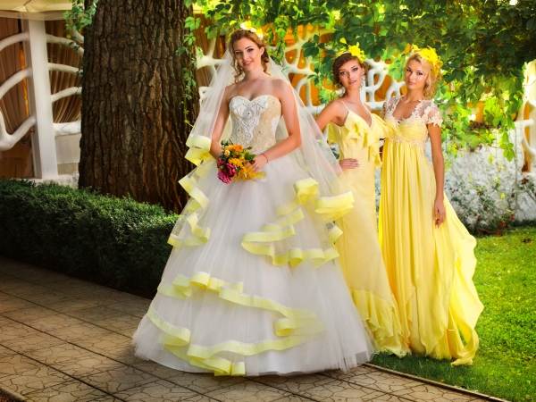 Приметы про свадебное платье — тайны цвета и фасона