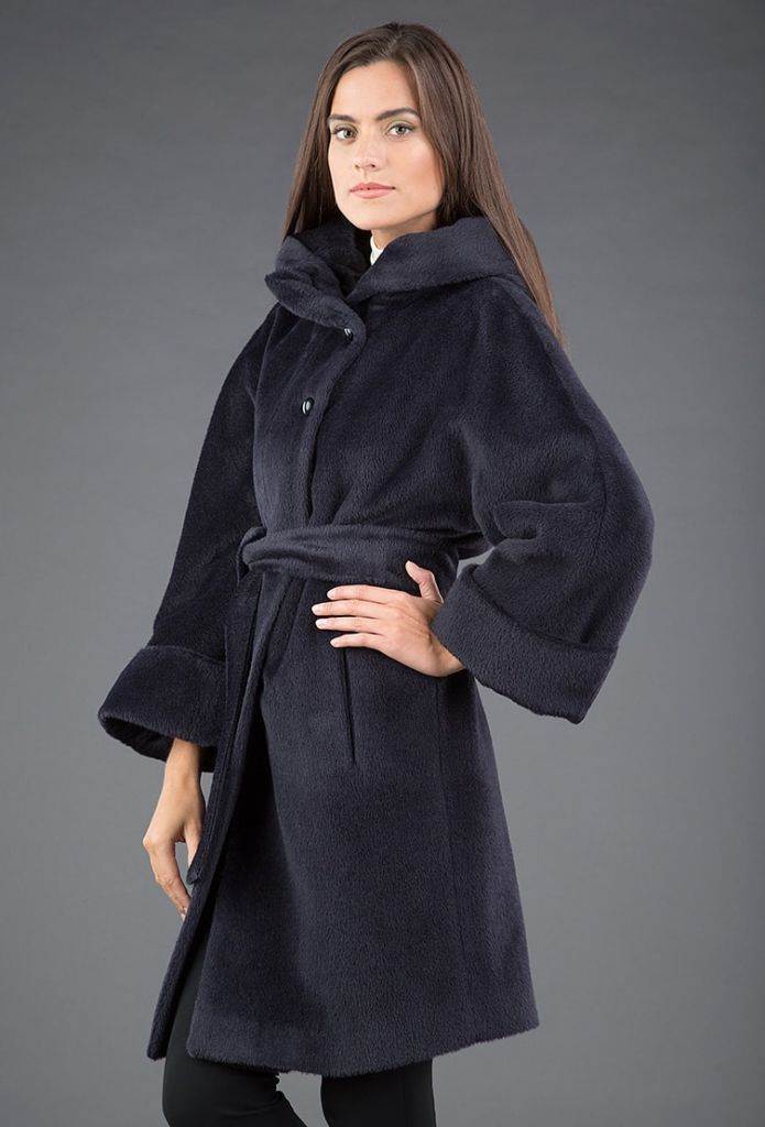 Пальто из альпаки: особенности материала, фото моделей