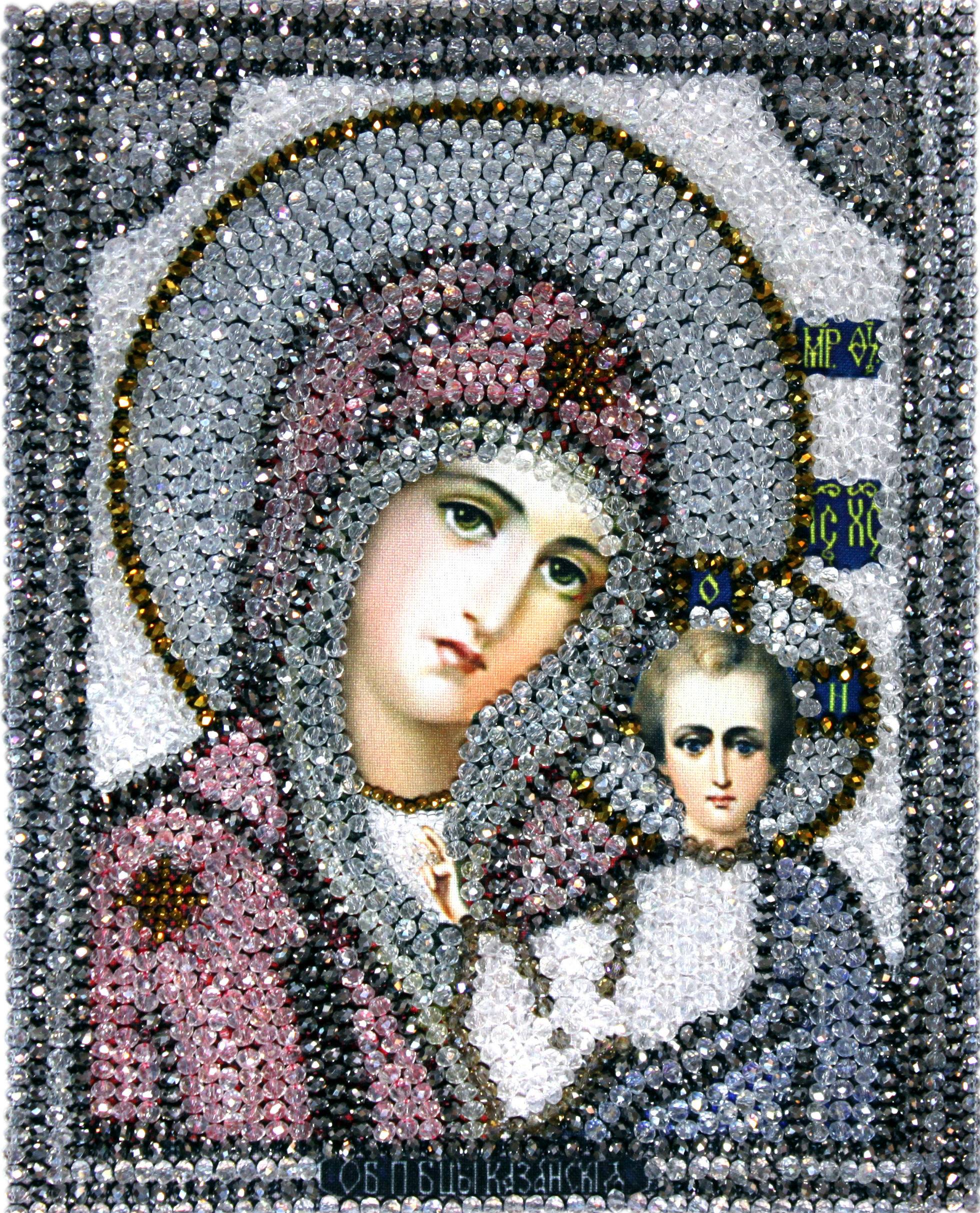 Вышивка икон. вышитые бисером образа господа вседержителя, божией матери и святых покровителей