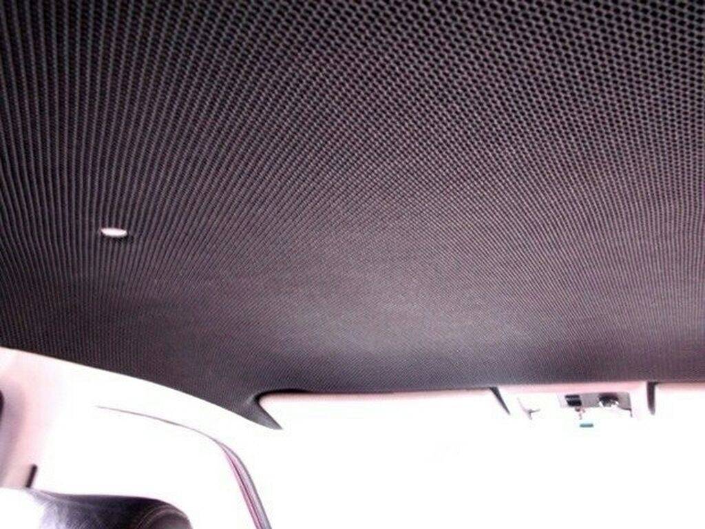 Какую ткань используют для перетяжки потолка в машине, и как это сделать самому