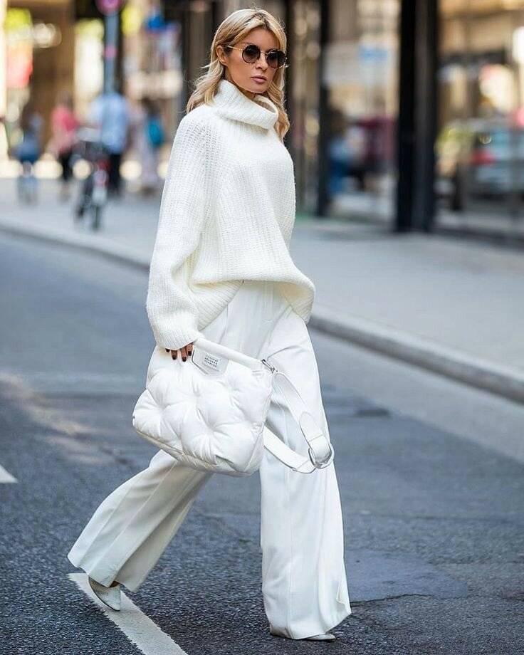 Зимние белые костюмы