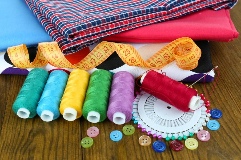 Фурнитура для шитья и рукоделия: ткани, швейные аксессуары, какие есть - швейный мир