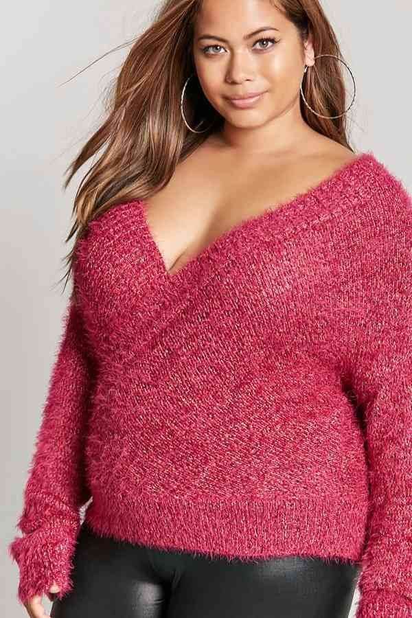 Как выбрать свитер женский по типу фигуры и размеру?