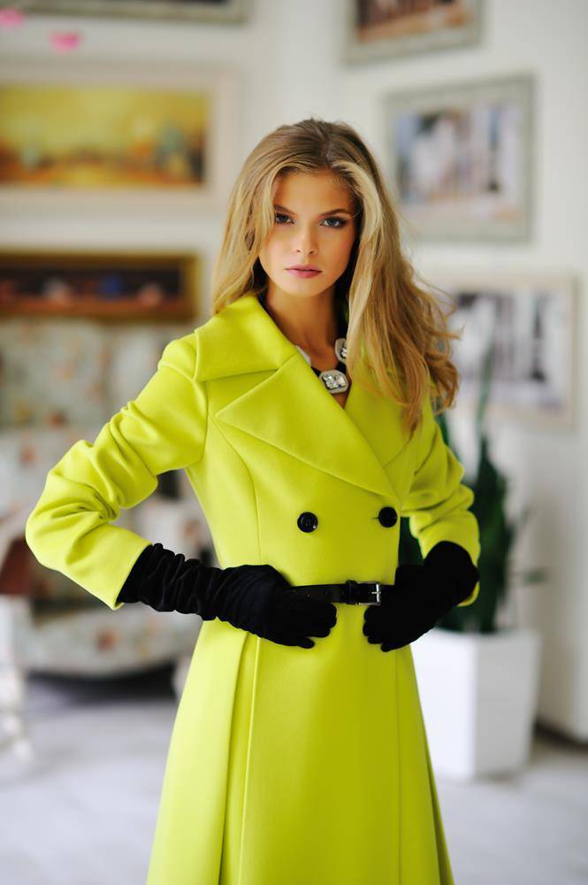Кашемировое пальто: способы придания женщине поистине королевского вида!
