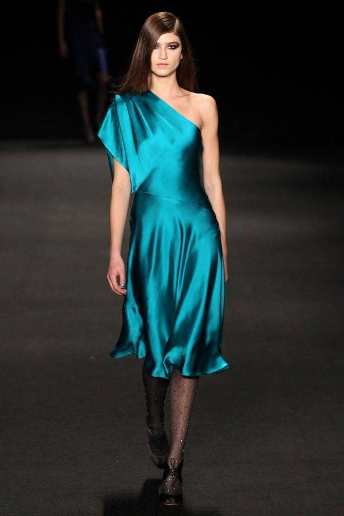 Шелковые платья: модные тенденции 2021, виды и фасоны, с чем носить и сочетать