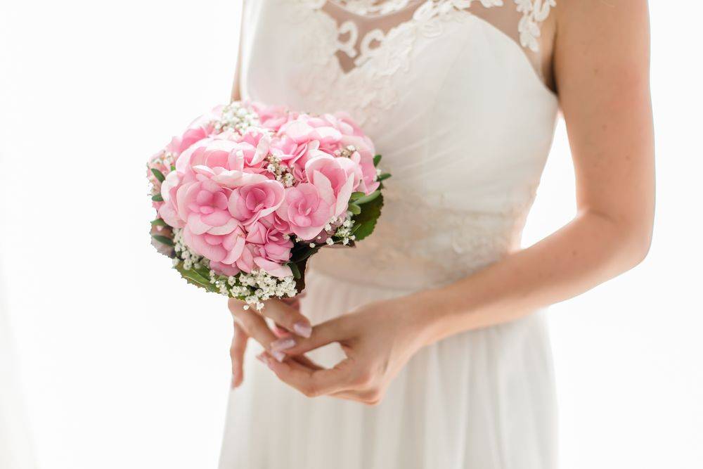Какие цветы выбрать для свадебного букета невесты
