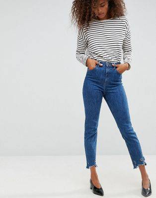 Идеи стильных образов  с   женскими джинсами с высокой талией