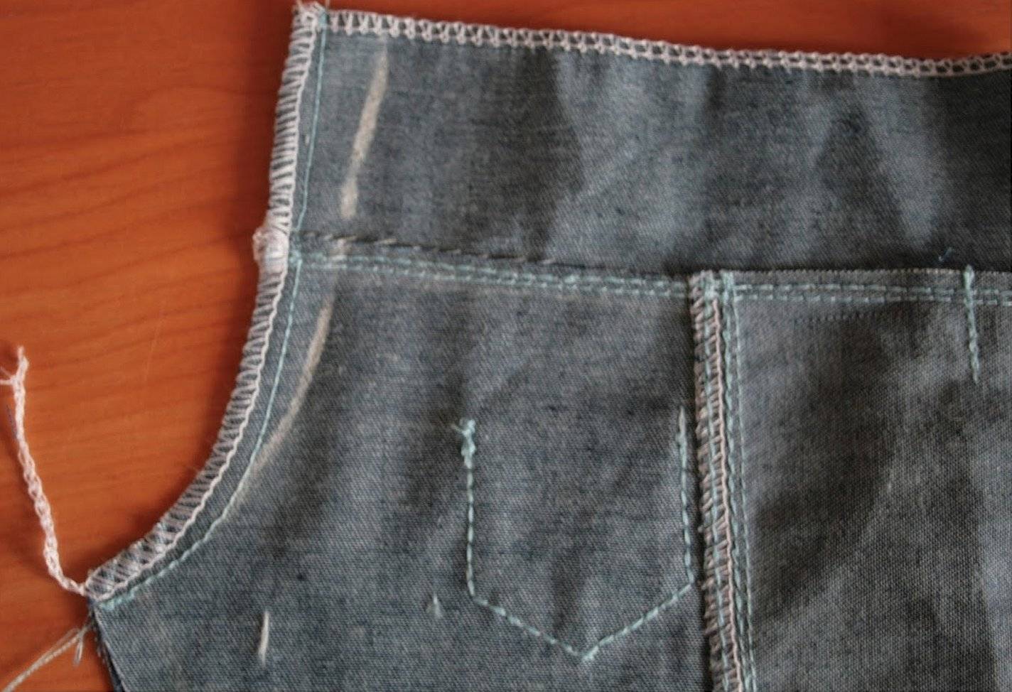Как правильно ушить джинсы в домашних условиях: по бокам, в талии, в бедрах