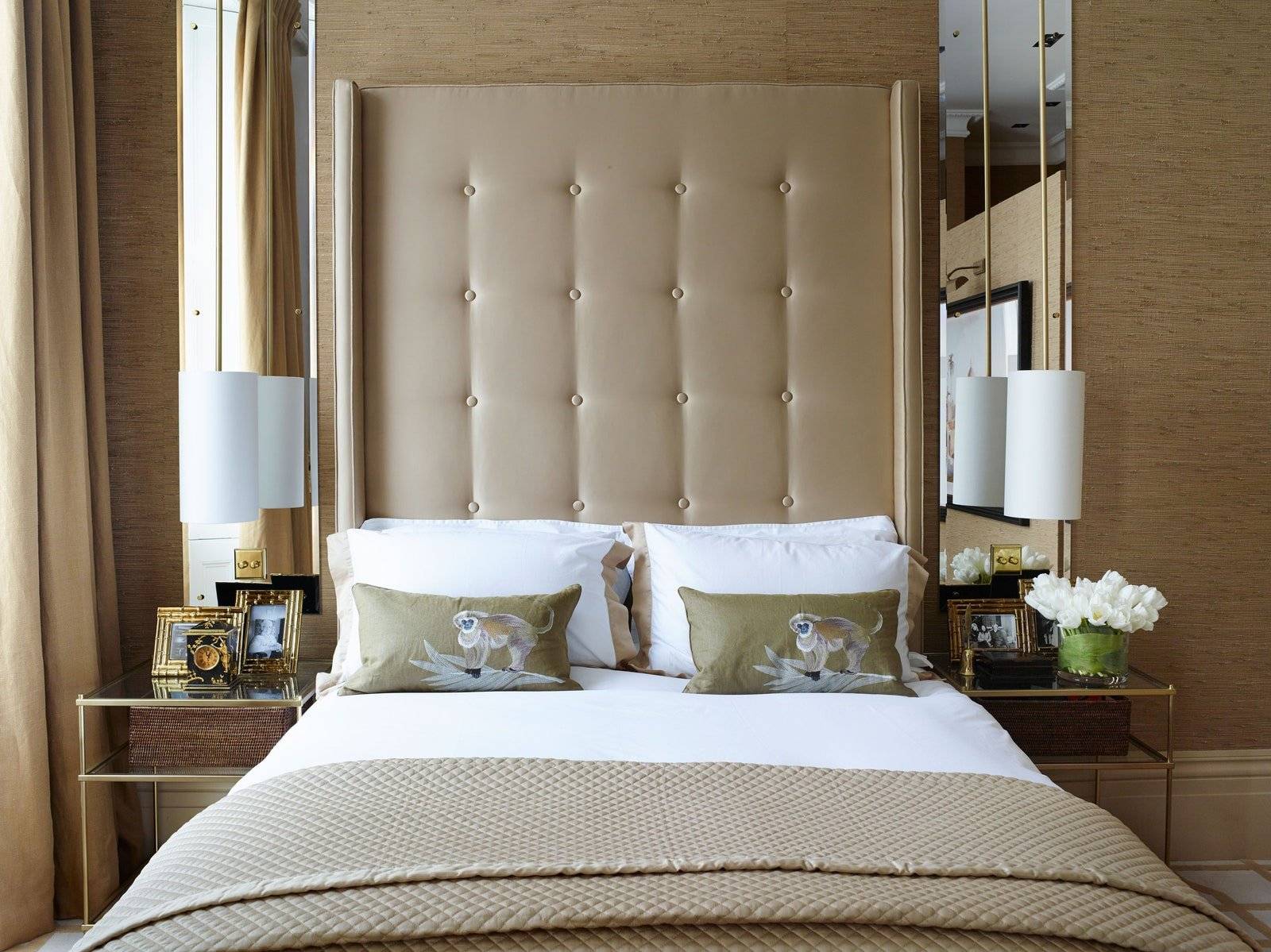Стильная спальня, или 20 восхитительных идей для создания необычного изголовья кровати