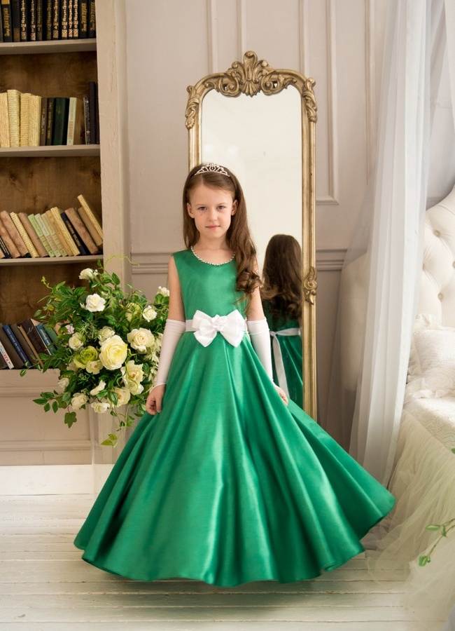 Платье ребенку выпускной
