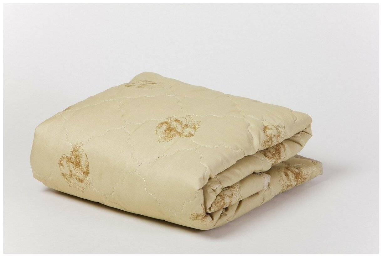 Одеяло из верблюжьей шерсти: плюсы и минусы, разновидности, особенности ухода, правила выбора, отзывы