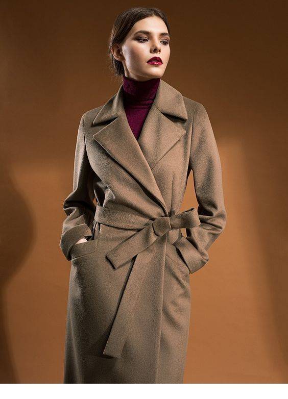Тенденции. женское пальто: глянец против ворса | modanews.ru | интернет портал индустрии моды