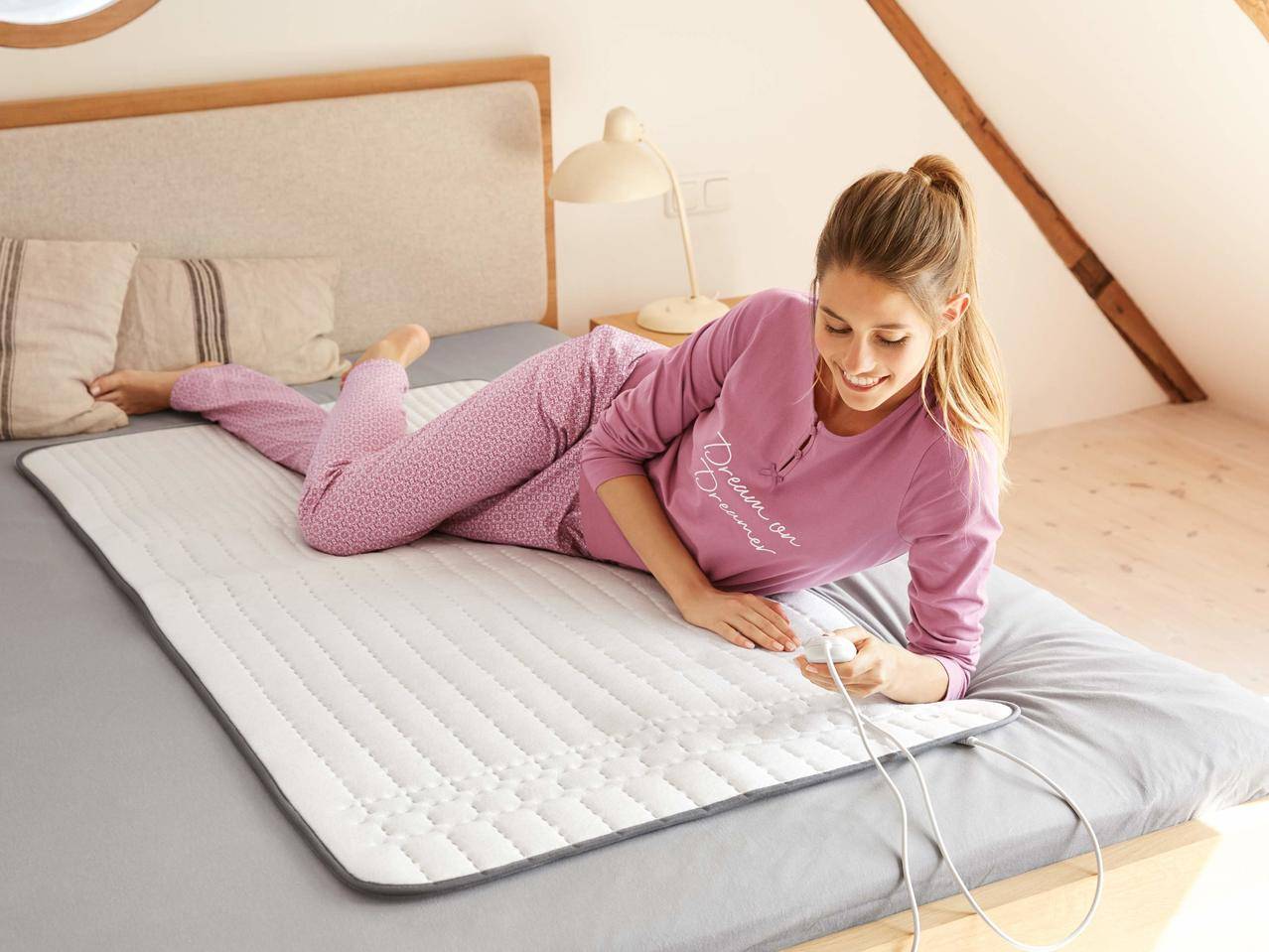 Рейтинг топ-12 лучших электрических одеял с подогревом для ночного сна, обертывания или подогрева спального места, особенности устройства термопростыней