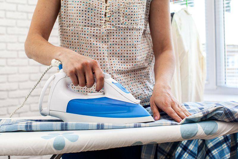 Нужно ли гладить постельное бельё после стирки: да или нет