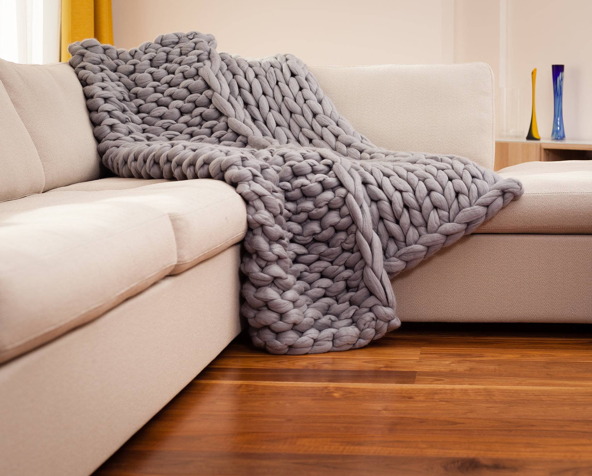 Какую ткань выбрать для обивки дивана: характеристики обивочных тканей, рекомендации