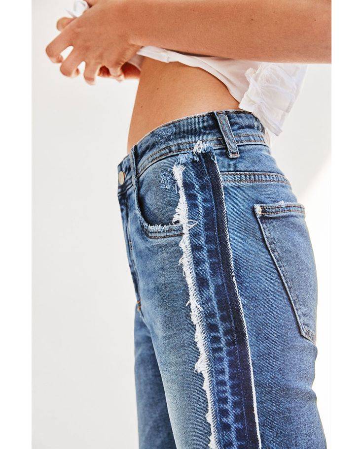 Расширить джинсы в поясе, чтобы увеличить ширину, если стали малы