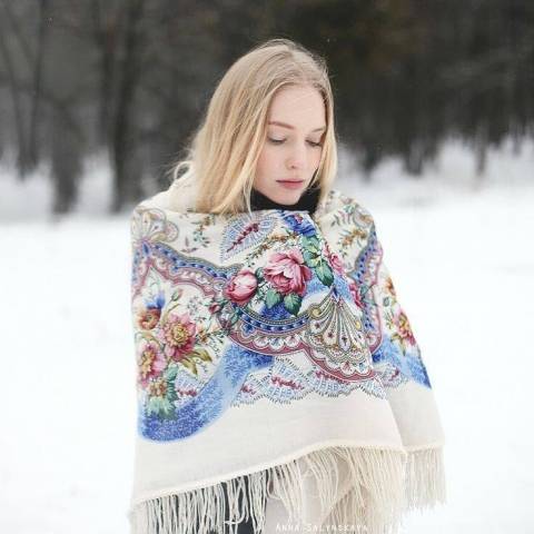 Как носить павлопосадский платок: как красиво завязать, правила ношения и стильные образы art-textil.ru